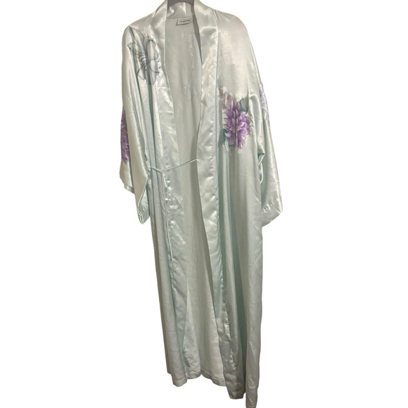 Natori Other - Natori Satin Floral Light Blue Robe